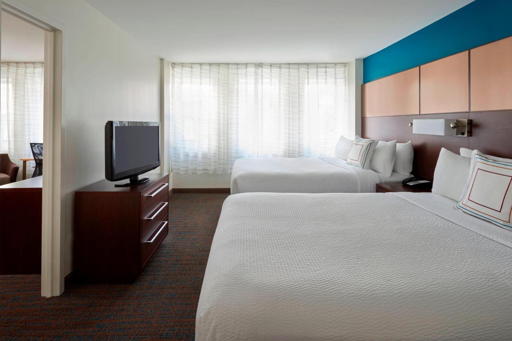 Residence Inn By Marriott Montreal Downtown Bagian luar foto